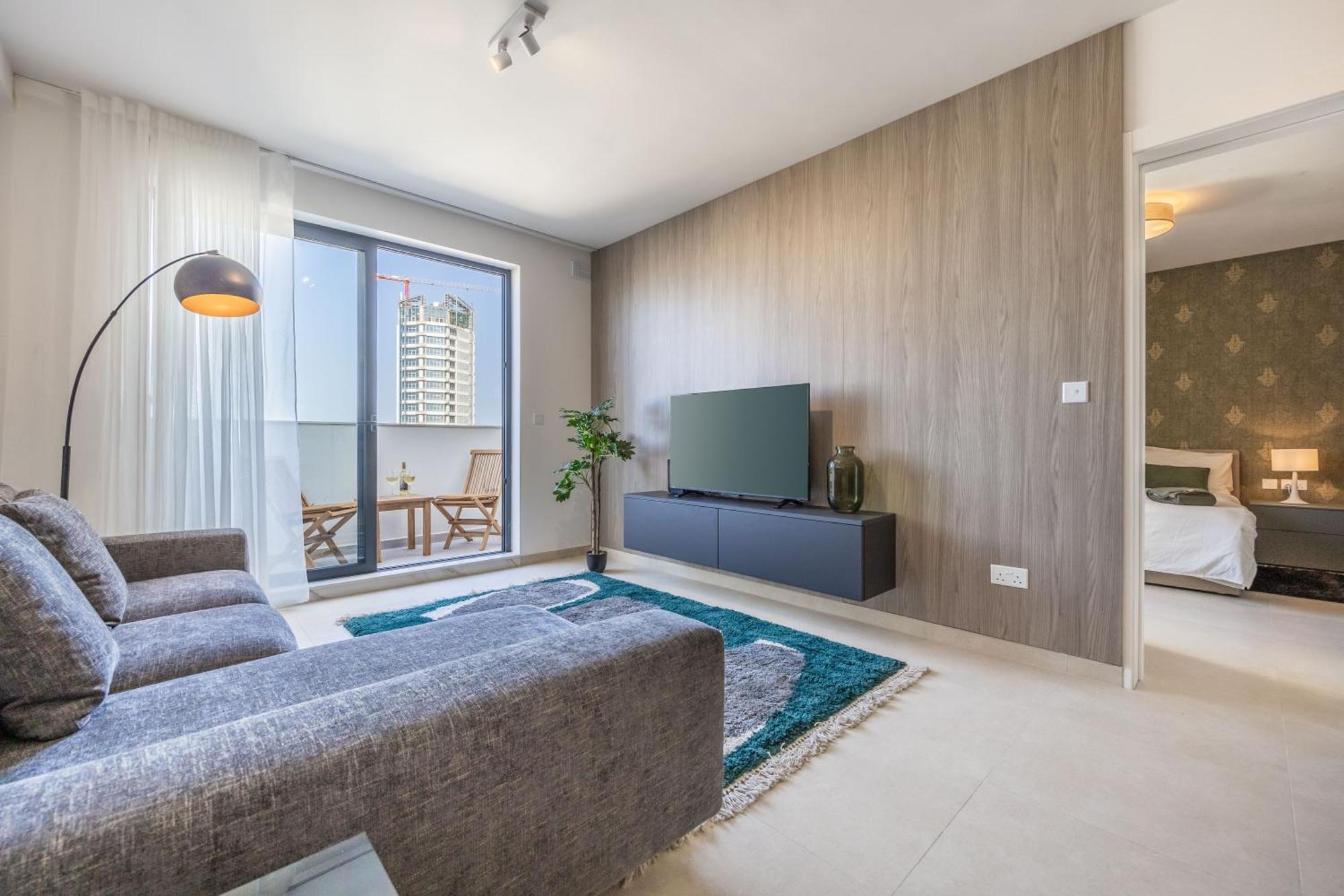 Sunlit Serenity Modern With Views Apartament Msida
